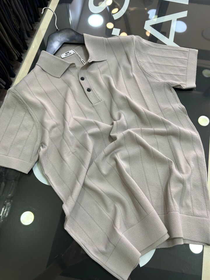 ERKEK GRİ YAKALI RAYON TRİKO TİŞÖRT