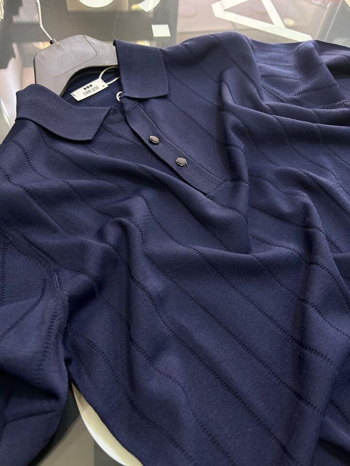 ERKEK LACİVERT YAKALI RAYON TRİKO TİŞÖRT