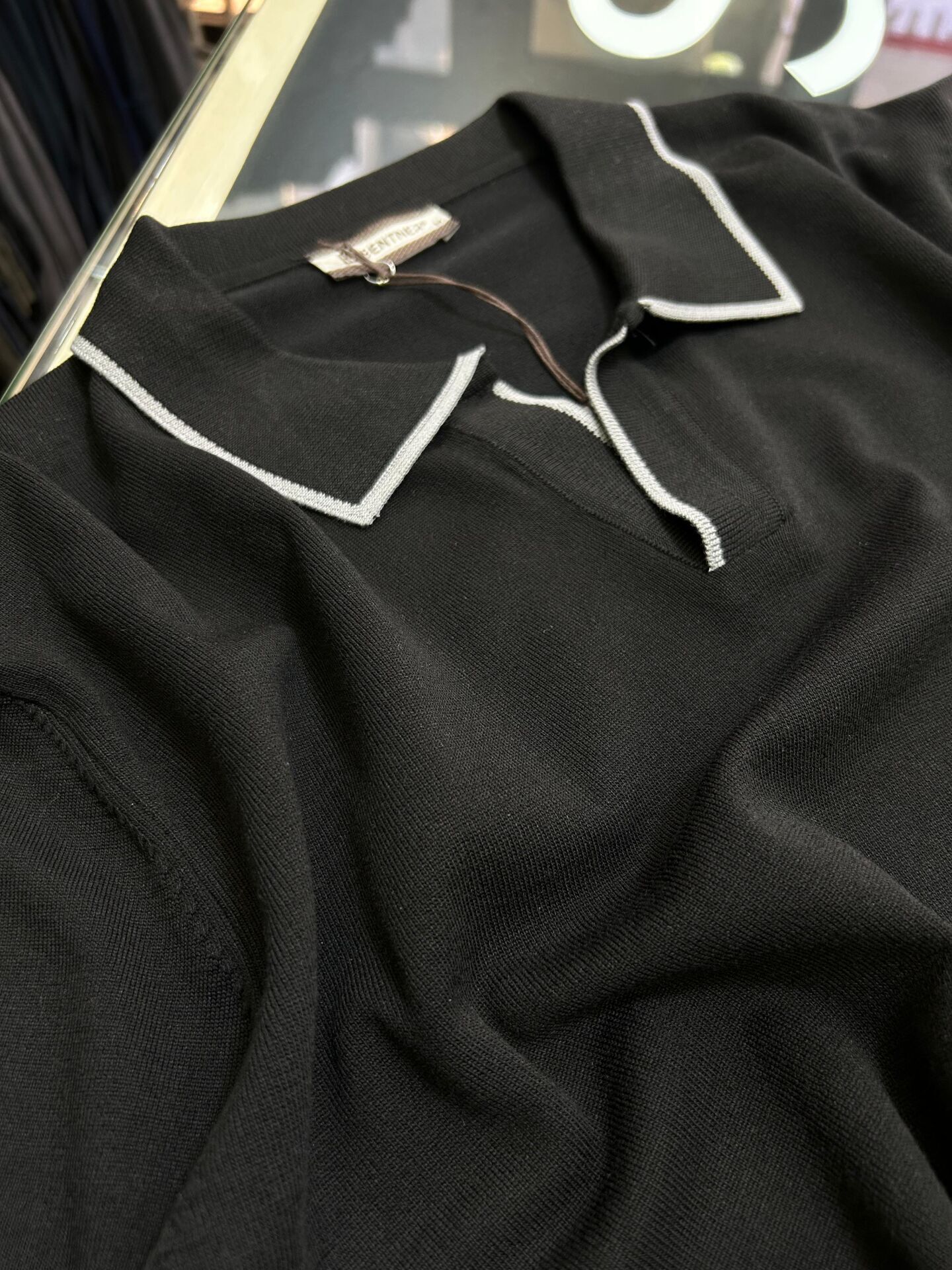 ERKEK SİYAH POLO YAKA TRİKO TİŞÖRT