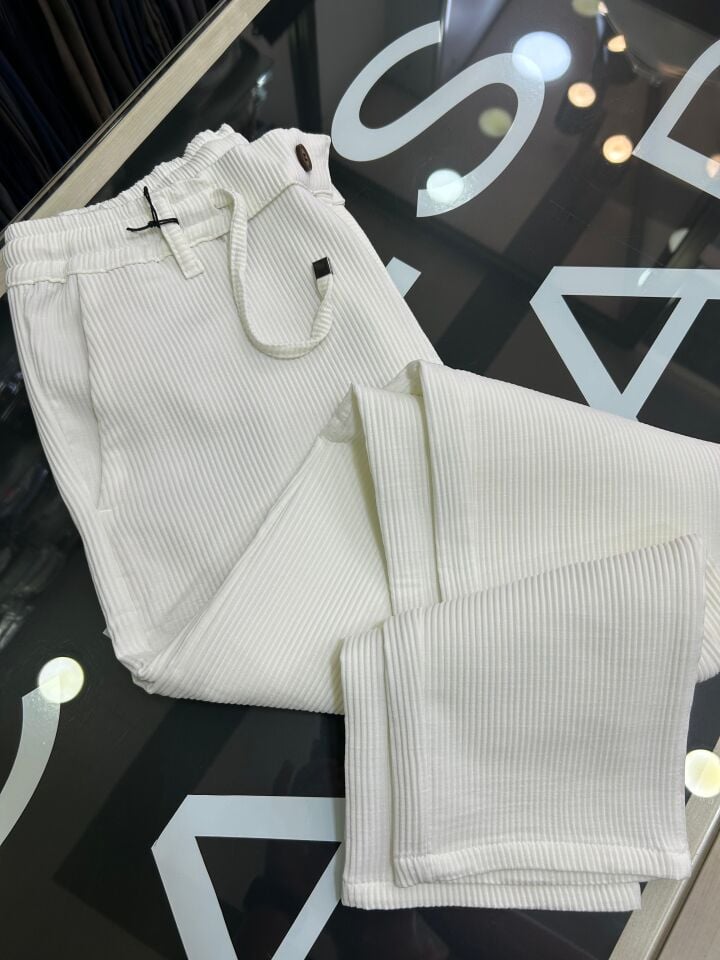 ERKEK BEYAZ LİKRALI FİTİLLİ JOGGER PANTOLON