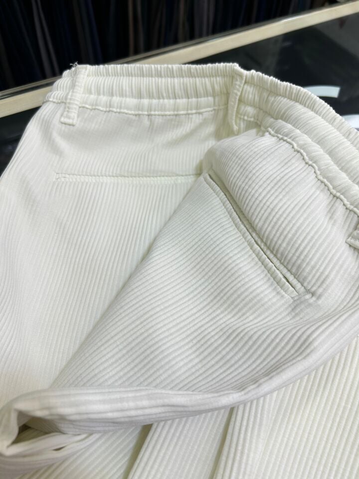 ERKEK BEYAZ LİKRALI FİTİLLİ JOGGER PANTOLON
