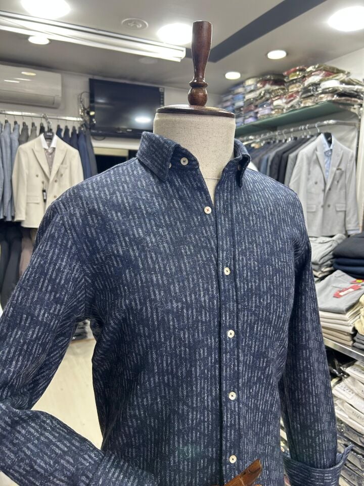 ERKEK LACİVERT ÇİZGİLİ SLİM FİT KIŞLIK ÖRME GÖMLEK