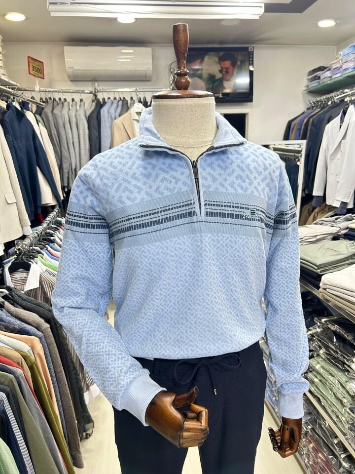 ERKEK MAVİ FERMUAR YAKA DESENLİ SELANİK SWEATSHIRT