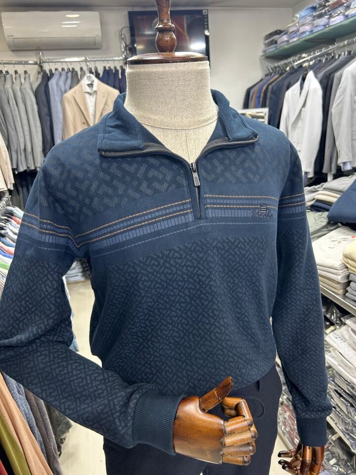 ERKEK LACİVERT FERMUAR YAKA DESENLİ SELANİK SWEATSHIRT