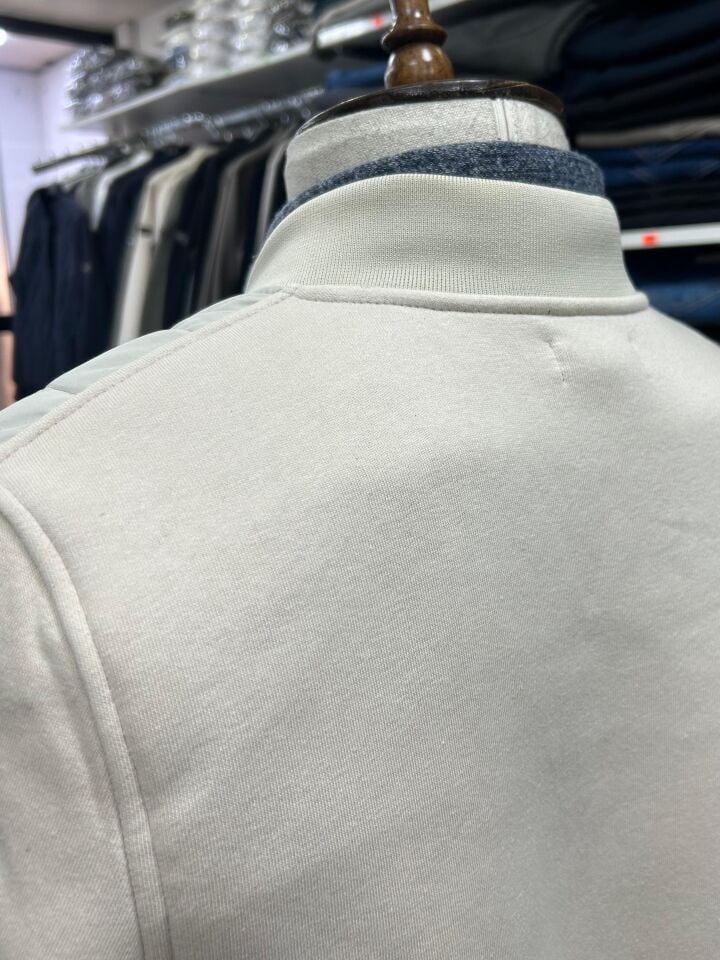 ERKEK BEJ  KOLEJ YAKA KAPİTONE MONT TİPİ HIRKA