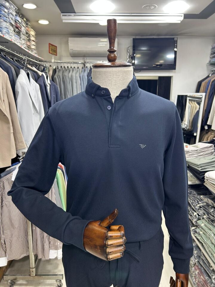 ERKEK LACİVERT GİZLİ DÜĞMELİ POLO YAKA KALIN SWEATSHİRT