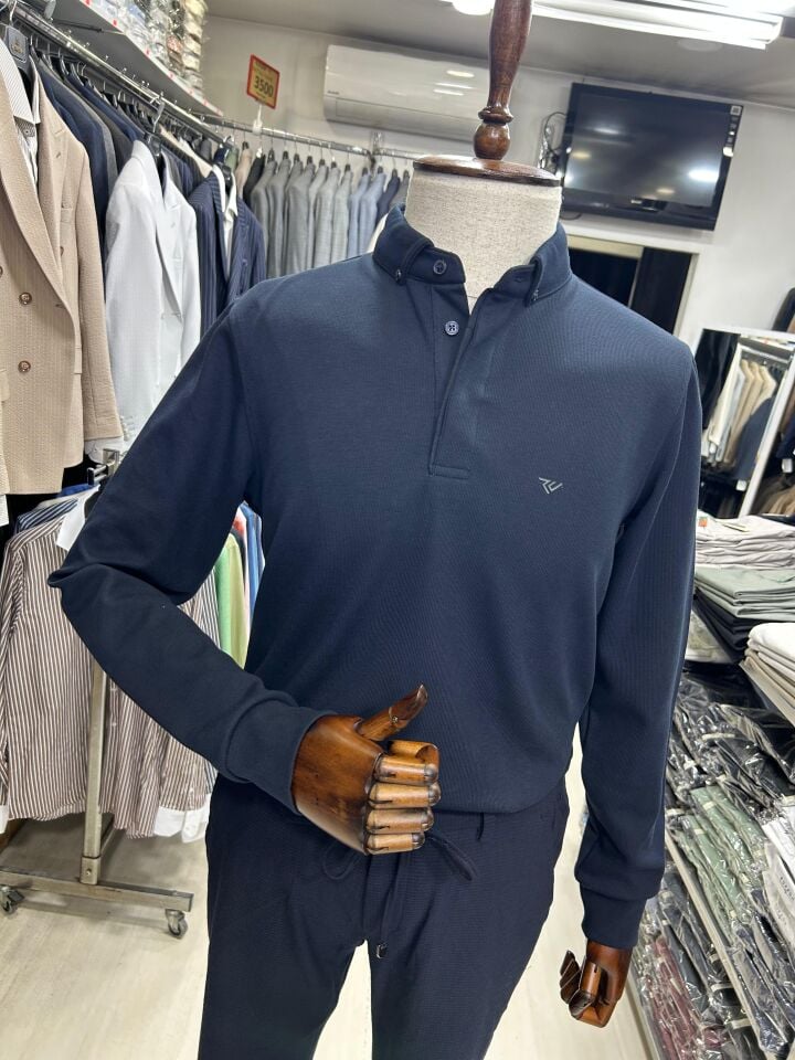 ERKEK LACİVERT GİZLİ DÜĞMELİ POLO YAKA KALIN SWEATSHİRT