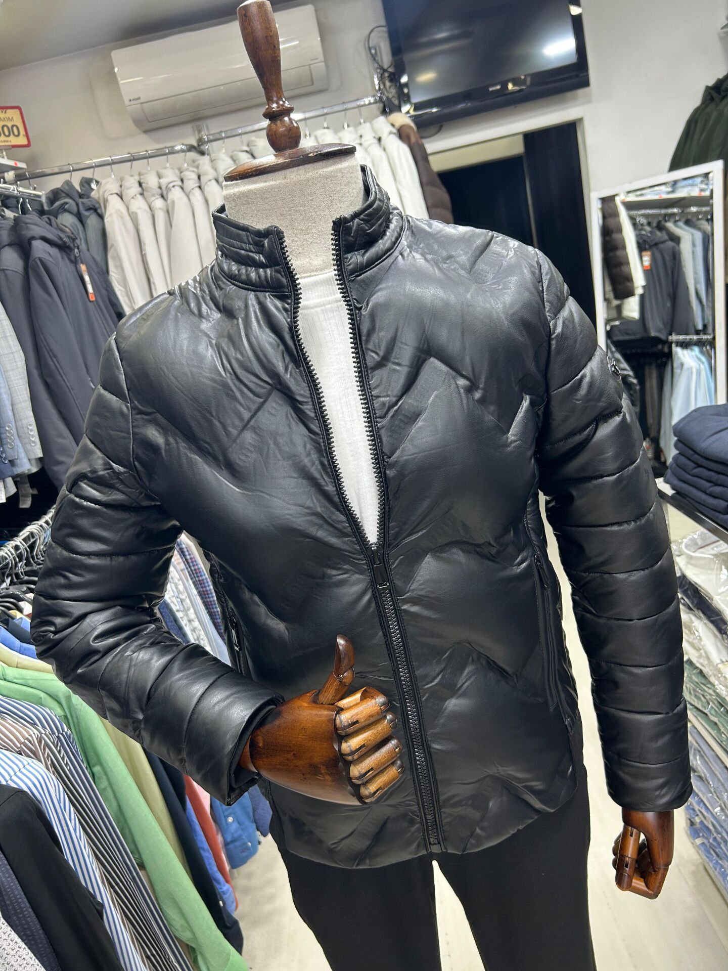 ERKEK SİYAH  SLİM FİT ŞİŞME HAFİF DERİ MONT