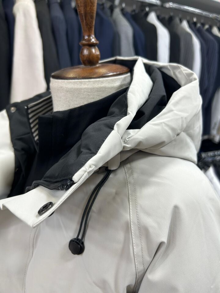 ERKEK TAŞ KAPÜŞONLU SU GEÇİRMEZ PREMİUM MONT