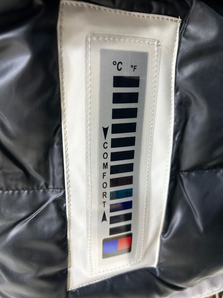 ERKEK SİYAH KAPÜŞONLU SU GEÇİRMEZ PREMİUM MONT