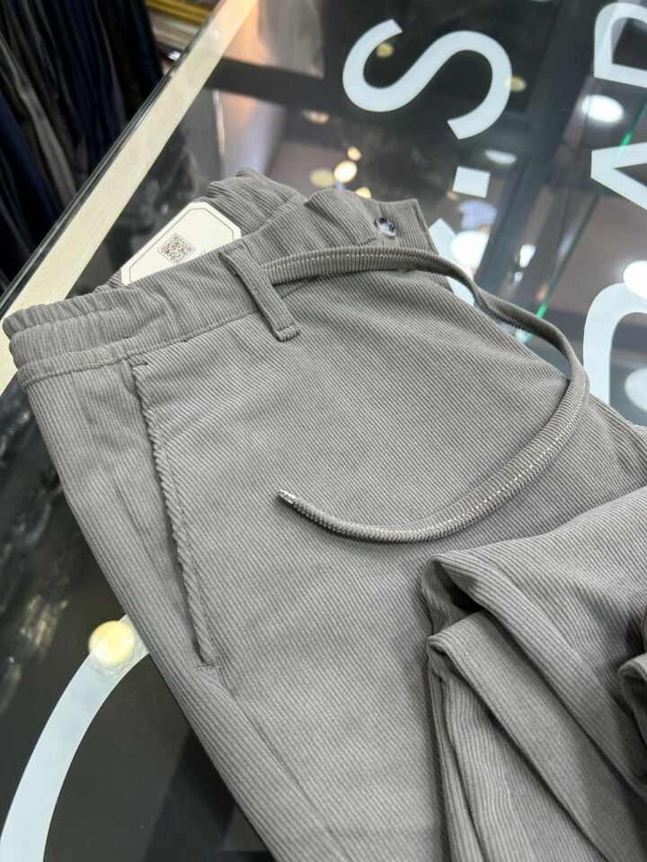 ERKEK GRİ SLİM FİT LİKRALI YARI BEL LASTİKLİ KADİFE JOGGER PANTOLON